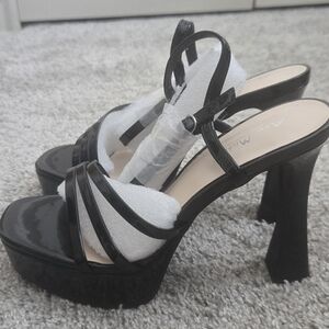 Elegant Black Platform Heels